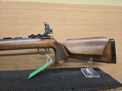 SAVAGE ANSCHUTZ MATCH 64 SINGLE SHOT .22 LR - Image 6 of 13