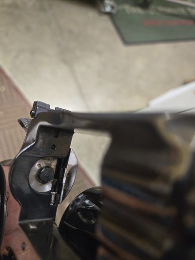 COLT PYTHON BLUED .357 MAG 4