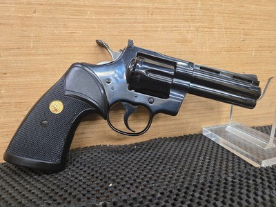 COLT PYTHON BLUED .357 MAG 4