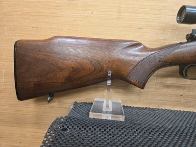 WINCHESTER MODEL 70 PRE 64 FEATHERWEIGHT 30-06 SPRG W/ LEUPOLD ALASKAN - Image 2 of 15