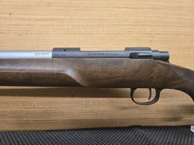 COOPER MODEL SINGLE SHOT 22 DLX WOOD 220 SWIFT - Image 7 of 11
