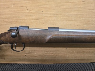 COOPER MODEL SINGLE SHOT 22 DLX WOOD 220 SWIFT - Image 3 of 11
