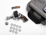 Smith & Wesson 686 SPEC R Revolver Bundle 14635, 357 Mag, 4.1