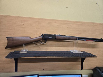 Winchester 1886 Short Rifle, .45-70 Gov't, 24