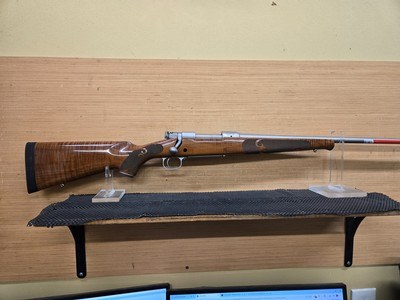 WINCHESTERM70 FWT SS DARK MAPLE 308 WIN 22