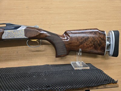 Browning Citori 825 Golden Clays Trap 12 Gauge 30