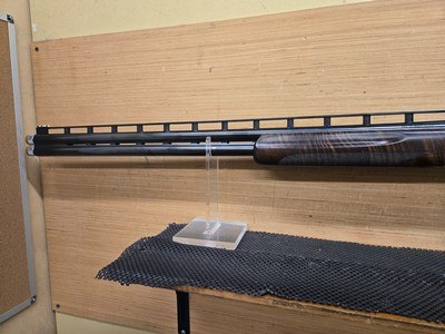 Browning Citori 825 Golden Clays Trap 12 Gauge 30