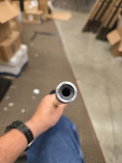 REMINGTON MODEL 7 AWR 7MM SAUM WITH LEUPOLD LPS SCOPE - Image 6 of 7
