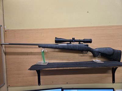 WEATHERBY MARK V ACCUMARK 7MM REM MAG - Image 2 of 6