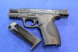 Smith & Wesson M&P 40 - 8 of 8