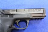 Smith & Wesson M&P 40 - 3 of 8