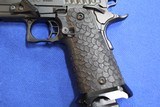 STI 2011 DVC 3Gun - 2 of 10