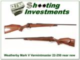 Weatherby Mark V Deluxe Varmintmaster 22-250 near new! - 1 of 4