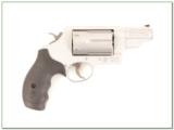 Smith & Wesson Governor SILVER .45 ACP/.45 COLT/.410 - 2 of 4