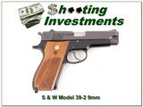 Smith & Wesson Model 39-2 9mm 3 magazines - 1 of 4