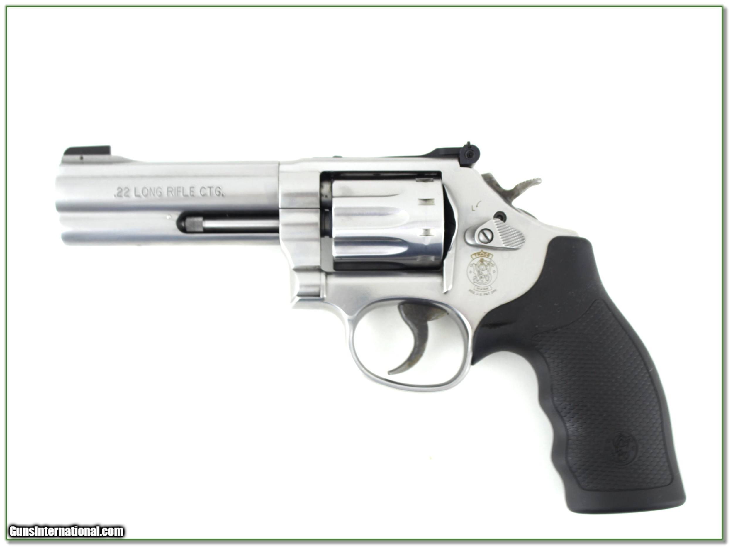 Smith & Wesson Model 617-6 10 shot 22LR Stainless 4in