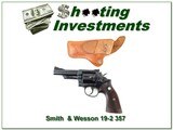 Smith & Wesson 19-2 4in blued Exc Cond in holster - 1 of 4
