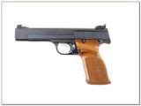 Smith & Wesson Model 41 5.5in 22 Semi-Auto - 2 of 4