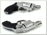 Smith & Wesson 642-2 Airweight hammerless 38 Special as new - 3 of 4