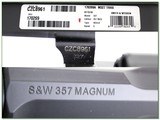 Smith & Wesson Model 327 Performance Center 357 Mag - 4 of 4