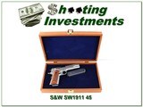 Smith & Wesson SW1911 1911 E-Series .45 Engraved new in case