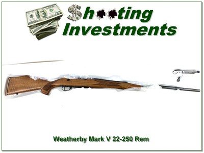Weatherby Mark V Varmintmaster 26in 22-250 Rem as new in box!