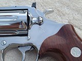 Colt Combat Cobra in Bright Stainless, 357 magnum, Mint condition - 3 of 15