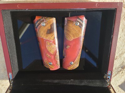 Burkett Custom Mastadon 1911 GRIPS - Image 2 of 4