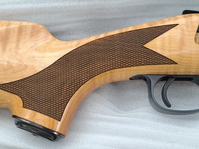 New Winchester Model 70 rifle 308 caliber Super Grade - Image 7 of 14