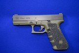 Glock 22 Gen4 .40 S&W Battlefield Green W/ AmeriGlo Sights - 2 of 16