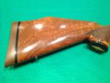 Weatherby Mark-V Deluxe 300 Weatherby Magnum - 7 of 12