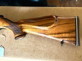 Weatherby Mark XXII 22 LR Southgate Beautiful Wood - 2 of 8