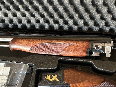 Browning 525 Black Gold 2001 Shot Show Gun NIB 12ga 30in3 inch Sporting Clay - Image 7 of 8