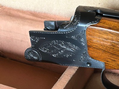 Browning Superposed RARE 28ga
.410
2 barrel set
ONLY Lightning Marked 28ga ever seen
Check Schwing Book page 228
Grade 1