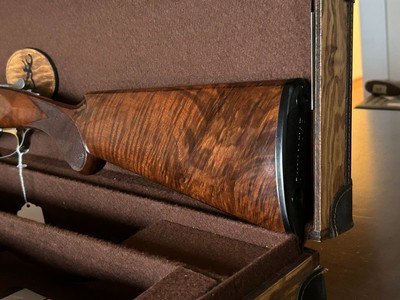 Browning Grade VI .410 Round Knob Long Tang 1990 26in IC/MBeautiful EngravingAs New Cased - Image 2 of 12