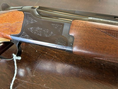 Browning Citori 28ga Superlight RARE 28in Barrels M/FOil Finish. - Image 6 of 10