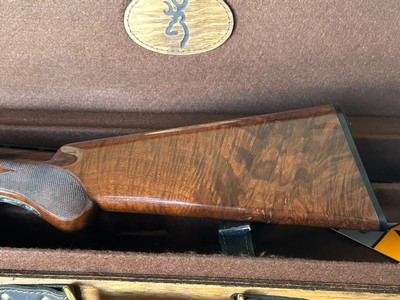 Browning Grade VI .410 Citori 26in IC/M. Round Knob Long Tang. Cased - Image 2 of 11
