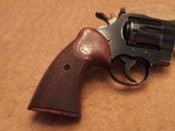 Colt Officers Model Match .22 cal 1968 w/Display Case - 4 of 11
