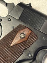 Colt 1911 45 acp - 5 of 8