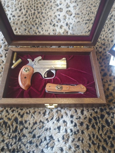 Bond Arms , Texas Ranger Commemorative 45 Colt