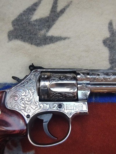 Fully engraved Smith & Wesson model 69, 44 Magnum