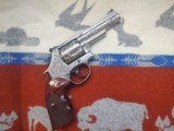 Fully engraved Smith & Wesson model 69, 44 Magnum - 4 of 10