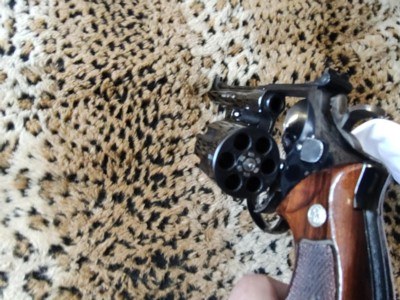 Smith &Wesson model 27-2 like new in presentation case - Image 6 of 12