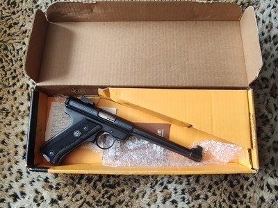 Ruger Mark 1 target model 6 7/8 in Barrel - Image 2 of 8