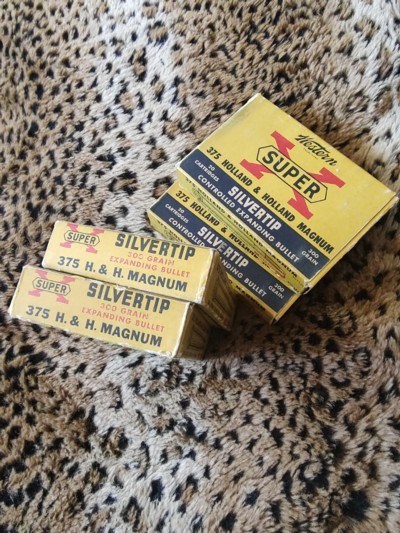 Antique Winchester 375 H&H 300 GR Silvertip factory ammo - Image 3 of 4