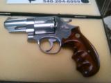 smith and wesson model 629 - 2 of 9