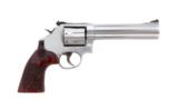 Smith & Wesson - 686-6 - .357 Mag -
- 1 of 2