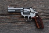 Smith & Wesson - 686 - .357  - 2 of 2