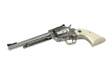 RUGER NEW MODEL SINGLE SIX .22 LR / MAGNUM - 4 of 5 RUGER NEW MODEL SINGLE SIX .22 LR / MAGNUM - 4 of 5