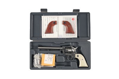 RUGER NEW MODEL SINGLE SIX .22 LR / MAG - Image 6 of 6